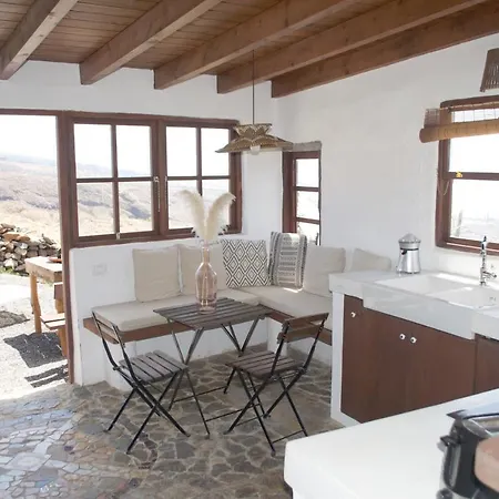 Casa Llanos *